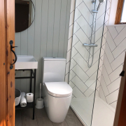 Cowbyre Ensuite